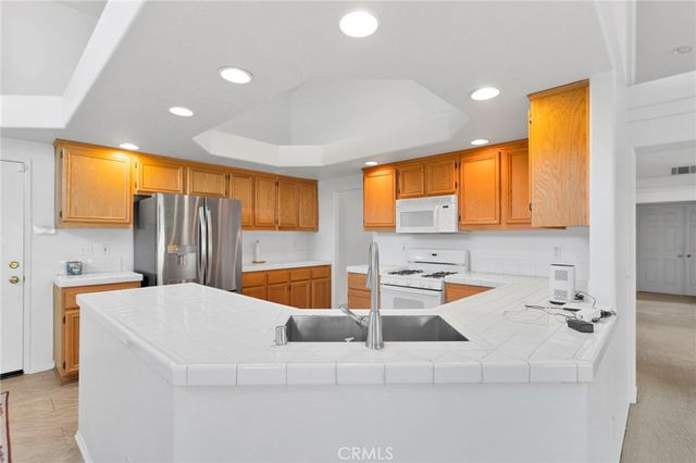 14819 Grasshopper Court, Victorville, CA 92394