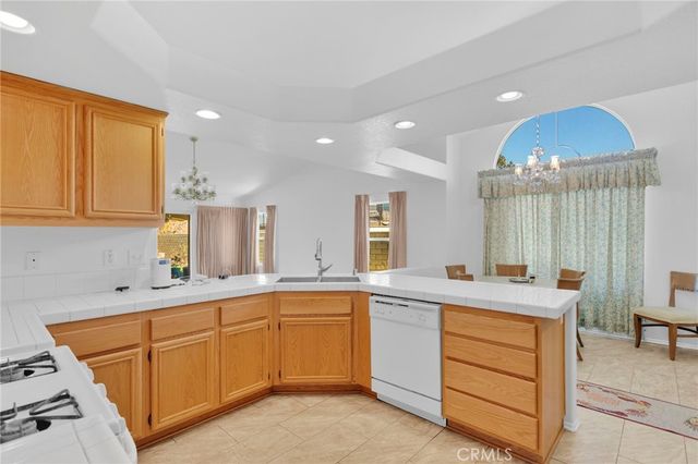 14819 Grasshopper Court, Victorville, CA 92394