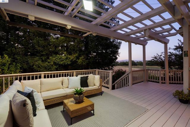 2781 Vista Diablo Ct, Pleasanton, CA 94566