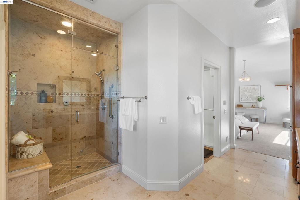 Image 22 of property listing at 2781 Vista Diablo Ct, Pleasanton, CA 94566