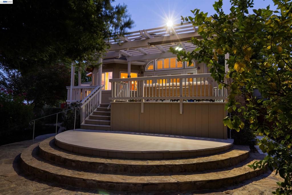 Image 37 of property listing at 2781 Vista Diablo Ct, Pleasanton, CA 94566