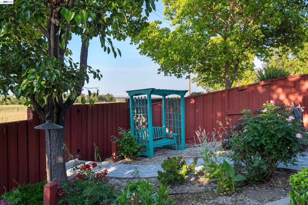Image 39 of property listing at 2781 Vista Diablo Ct, Pleasanton, CA 94566