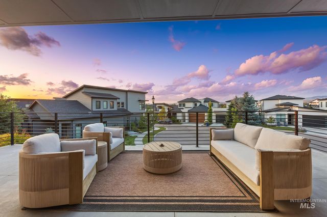 885 E Joplin Lane, Eagle, ID 83616