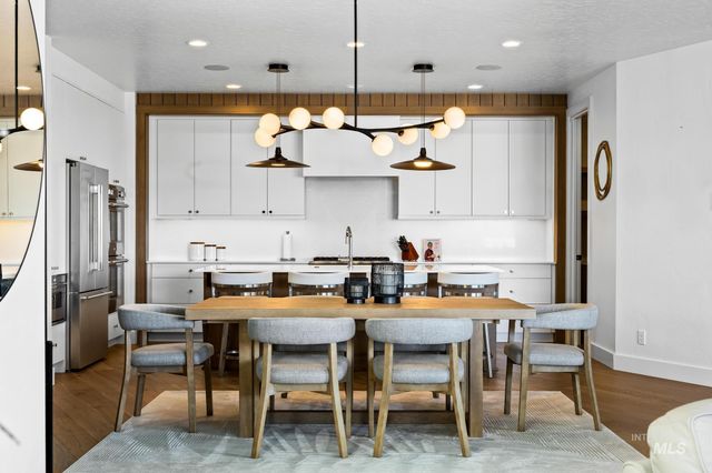 885 E Joplin Lane, Eagle, ID 83616