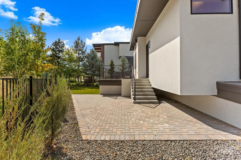 885 E Joplin Lane, Eagle, ID 83616 photo 34