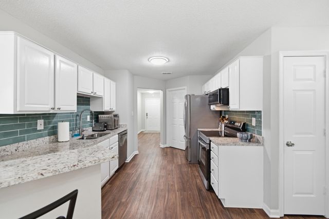 993 ZENITH CV N, Memphis, TN 38018