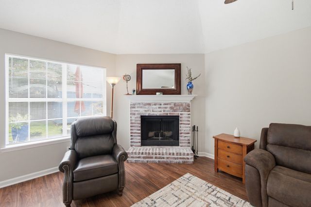 993 ZENITH CV N, Memphis, TN 38018