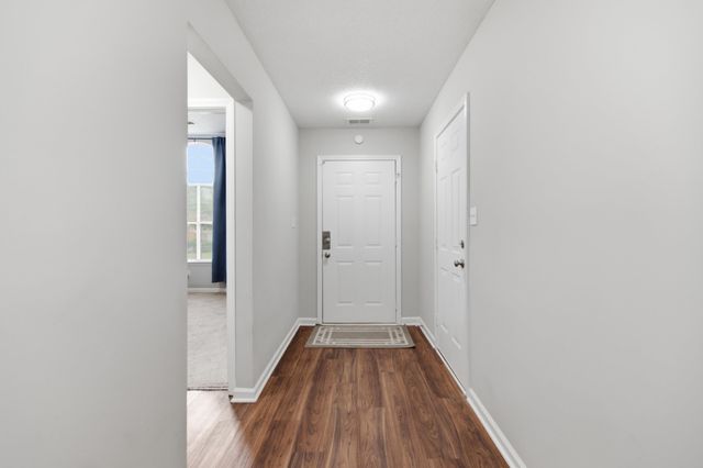 993 ZENITH CV N, Memphis, TN 38018