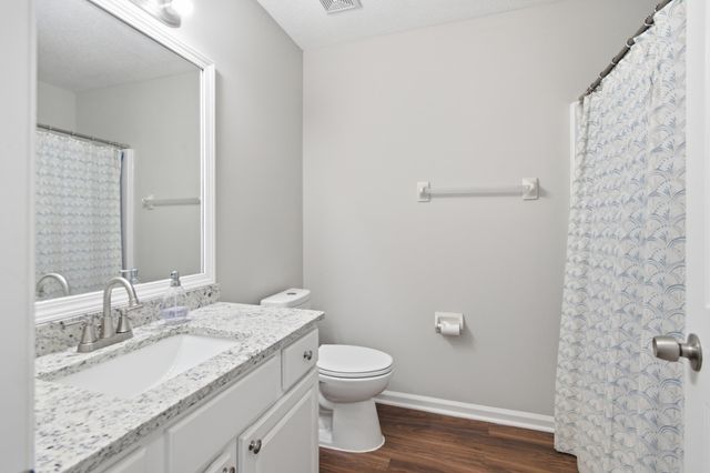 993 ZENITH CV N, Memphis, TN 38018