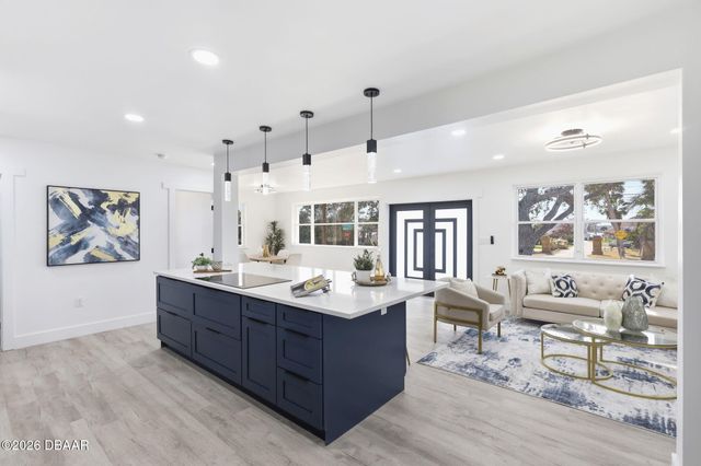 2061 S Peninsula Drive, Daytona Beach, FL 32118