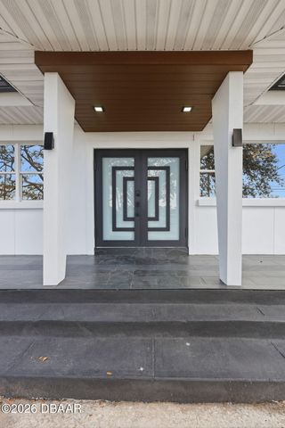 2061 S Peninsula Drive, Daytona Beach, FL 32118