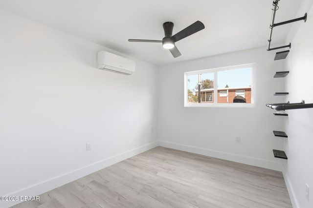 2061 S Peninsula Drive, Daytona Beach, FL 32118