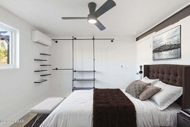 2061 S Peninsula Drive, Daytona Beach, FL 32118