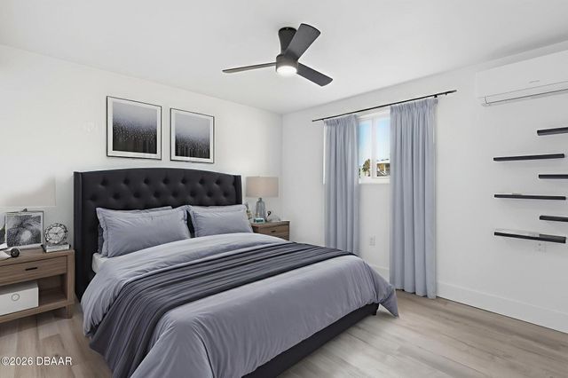 2061 S Peninsula Drive, Daytona Beach, FL 32118