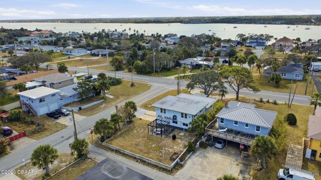 2061 S Peninsula Drive, Daytona Beach, FL 32118