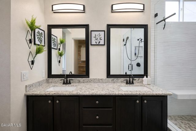 6041 Opal Avenue, Palmdale, CA 93552