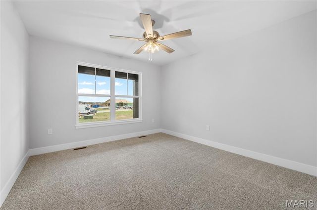 6 Grant Court, Troy, IL 62294