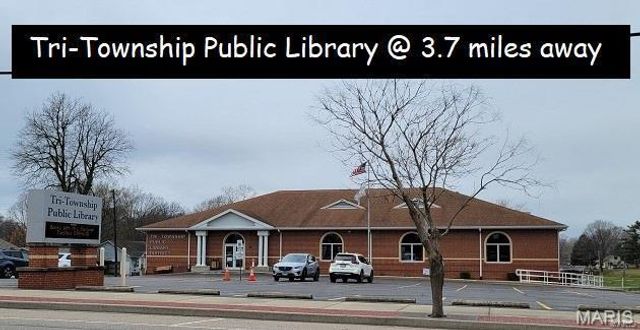 6 Grant Court, Troy, IL 62294