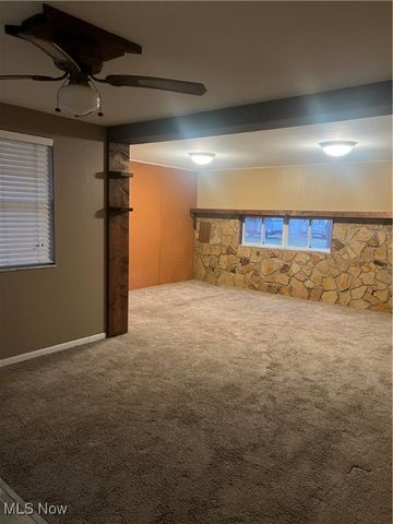 1105 4th Street, Belpre, OH 45714