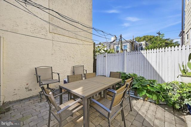 2934 POPLAR ST, Philadelphia, PA 19130
