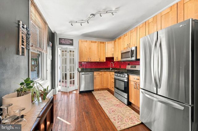 2934 POPLAR ST, Philadelphia, PA 19130