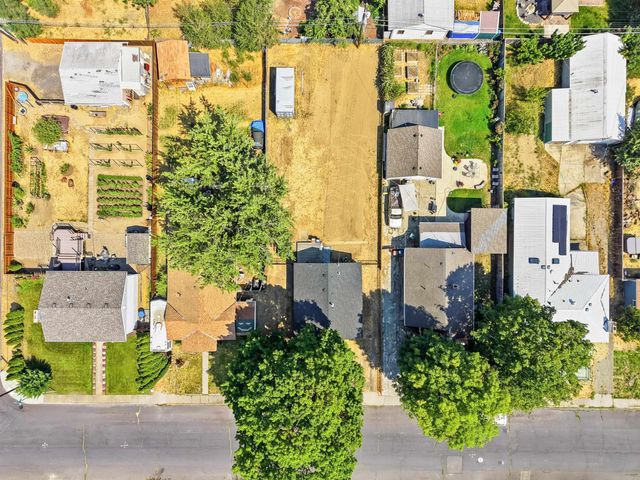 4830 N Alameda Blvd, Spokane, WA 99205