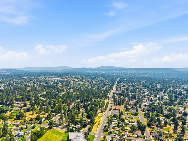 4830 N Alameda Blvd, Spokane, WA 99205