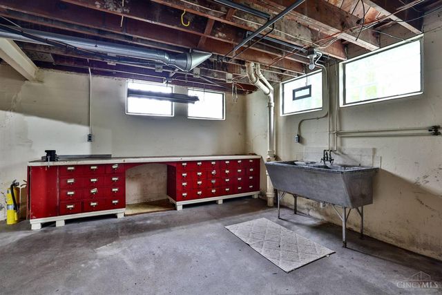 8735 Bridgetown Road, Miami Twp, OH 45002