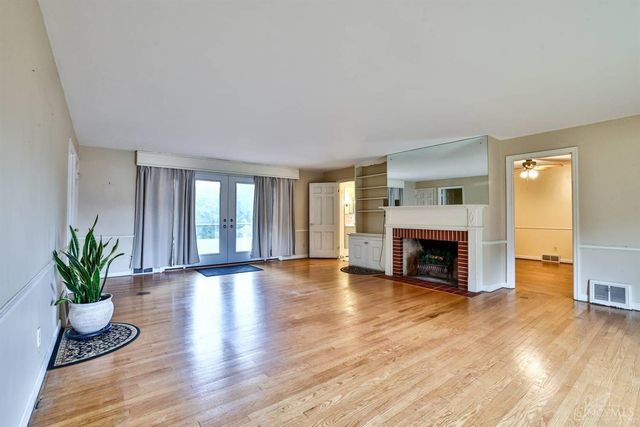 8735 Bridgetown Road, Miami Twp, OH 45002