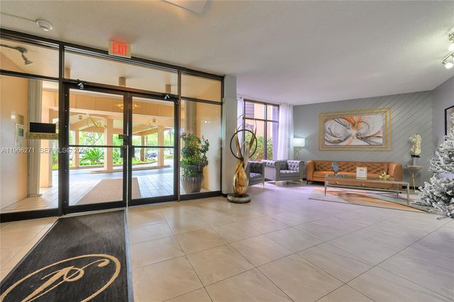 1400 Saint Charles Place 420, Pembroke Pines, FL 33026