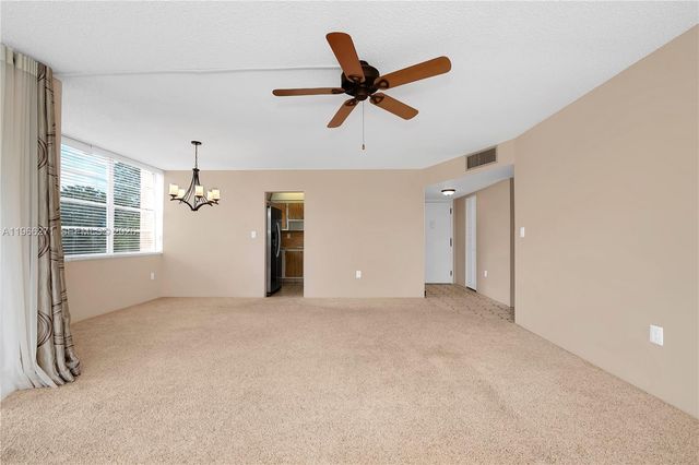 1400 Saint Charles Place 420, Pembroke Pines, FL 33026