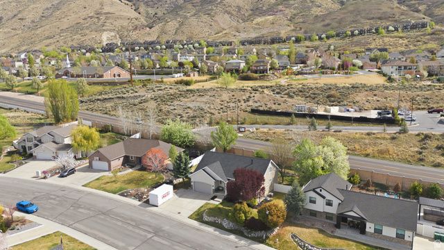 10262 N 3900 W, Cedar Hills, UT 84062