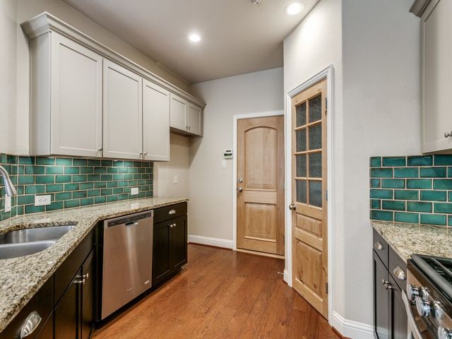 2573 Jackson Drive, Lewisville, TX 75067