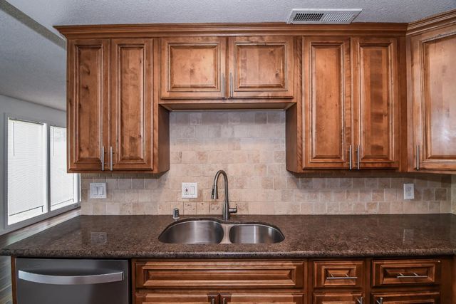 1139 Rivara Cir, Sacramento, CA 95864