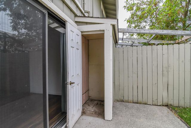 1139 Rivara Cir, Sacramento, CA 95864