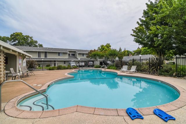 1139 Rivara Cir, Sacramento, CA 95864