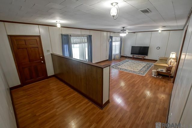 11837 E Subdivision Rd, Port Allen, LA 70767