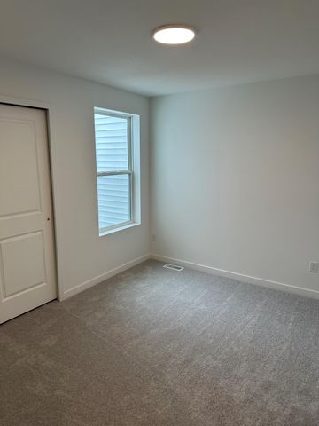 6287 Ivywood Avenue S, Cottage Grove, MN 55016
