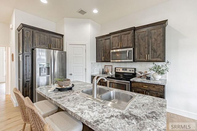 2850 Sable Chase Road, Idaho Falls, ID 83401