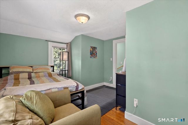 41 Barrett Street, Hamden, CT 06517