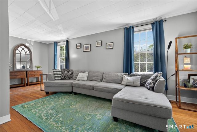 41 Barrett Street, Hamden, CT 06517