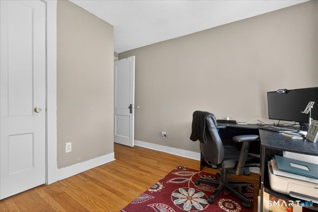 41 Barrett Street, Hamden, CT 06517