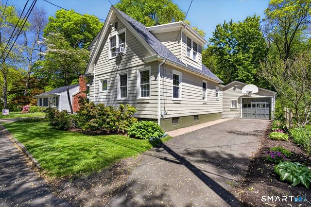 41 Barrett Street, Hamden, CT 06517
