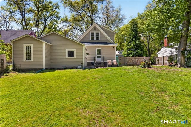 41 Barrett Street, Hamden, CT 06517