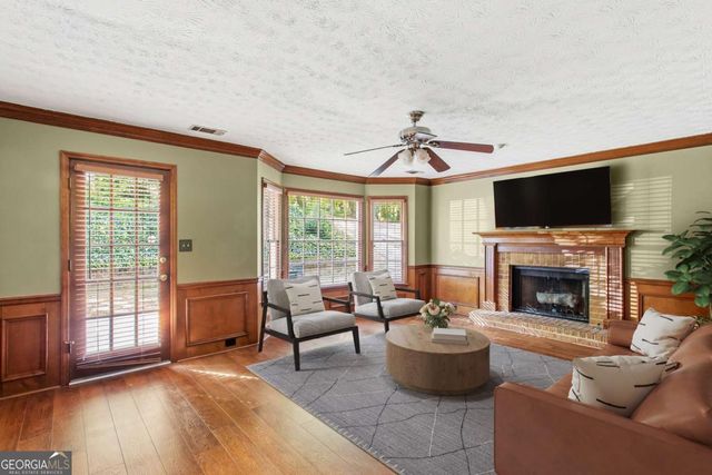 4150 Woodlark Court NE, Roswell, GA 30075