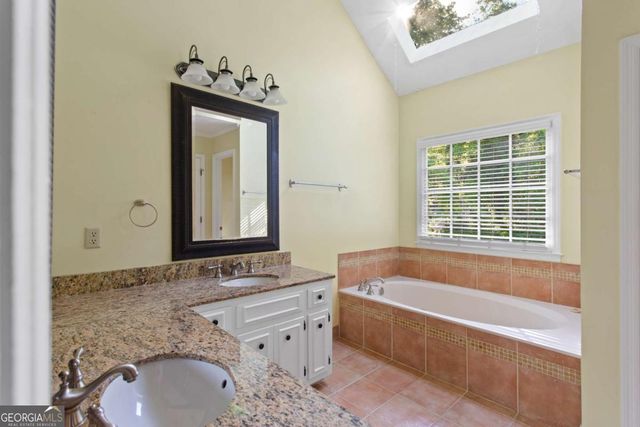 4150 Woodlark Court NE, Roswell, GA 30075