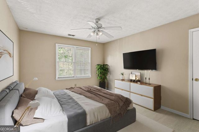 4150 Woodlark Court NE, Roswell, GA 30075