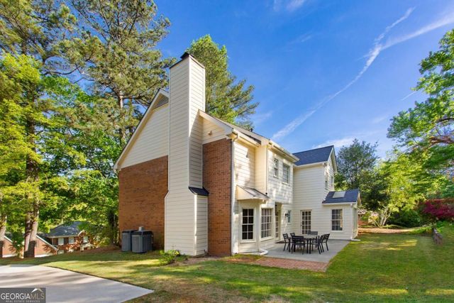 4150 Woodlark Court NE, Roswell, GA 30075