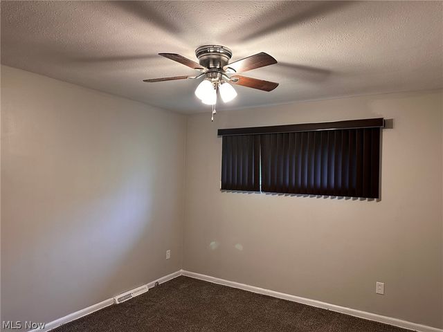 5315 Arch Street, Maple Heights, OH 44137