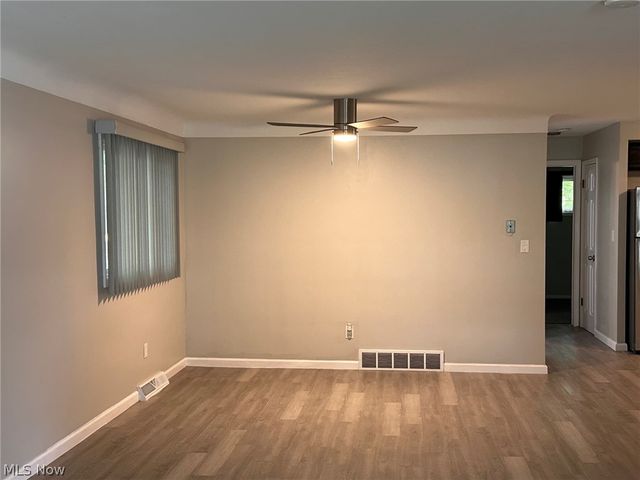5315 Arch Street, Maple Heights, OH 44137